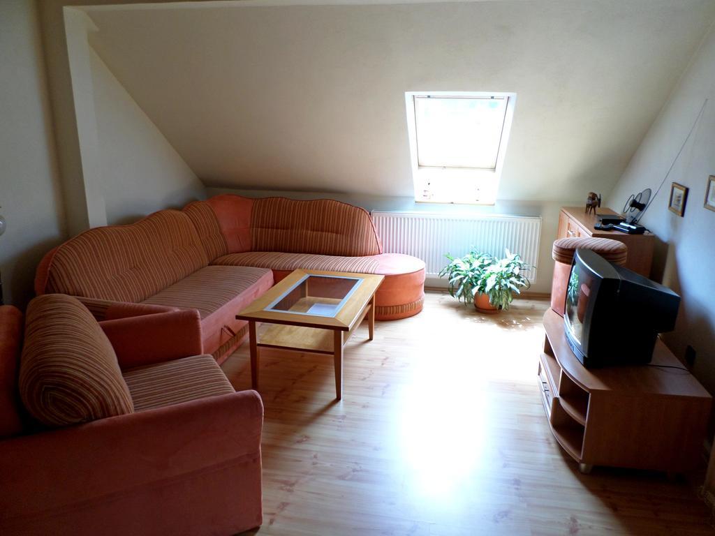 Apartmány Anna Bešeňová Pokoj fotografie