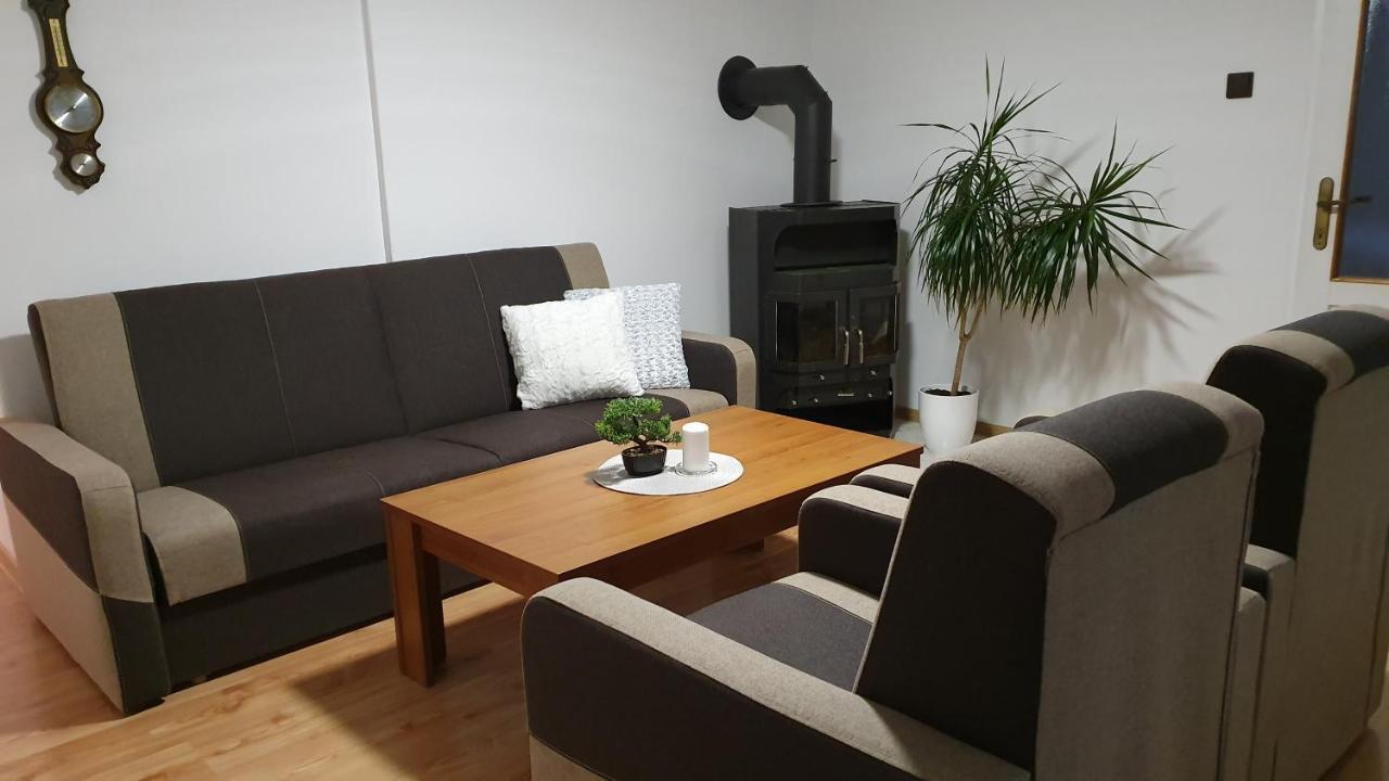 Apartmány Anna Bešeňová Exteriér fotografie